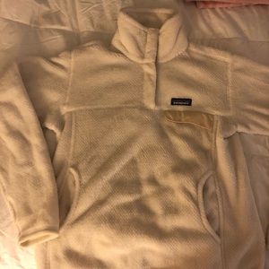 Patagonia women’s re-tool snap and fleece pullover